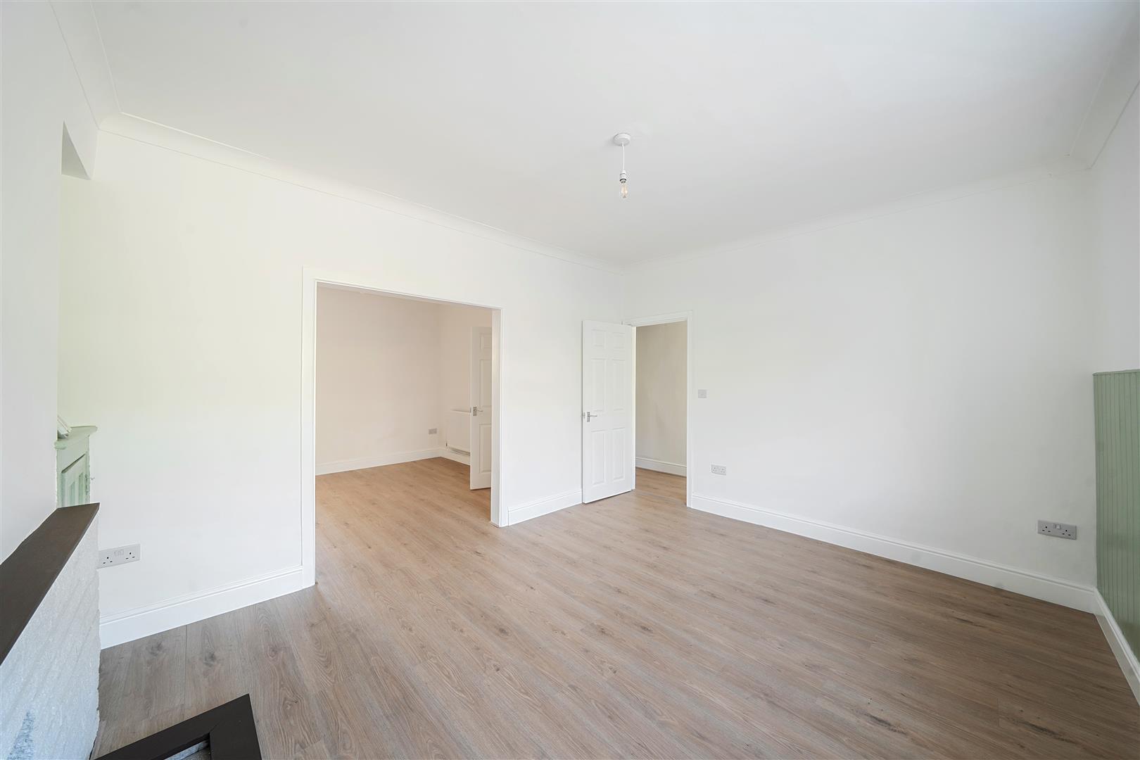 Neath Road, Hafod, Swansea, SA1 2HN